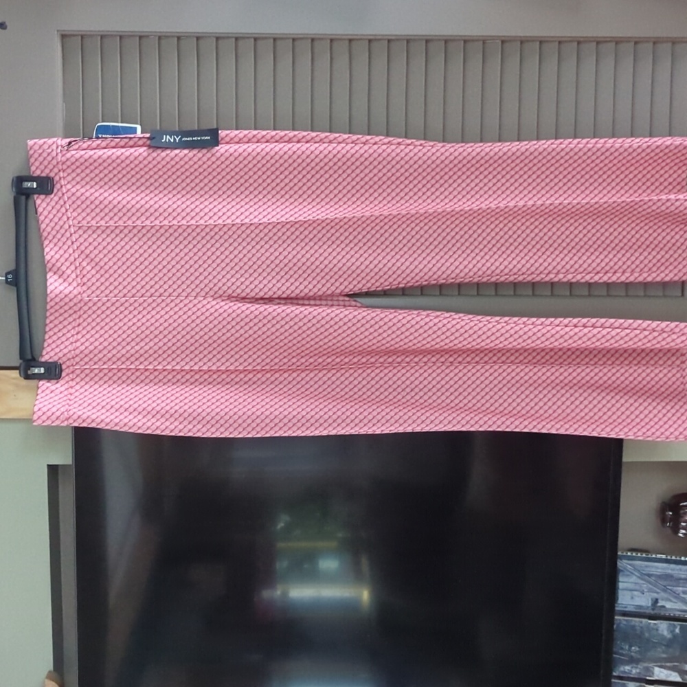 JNY pull on flare cropped pants